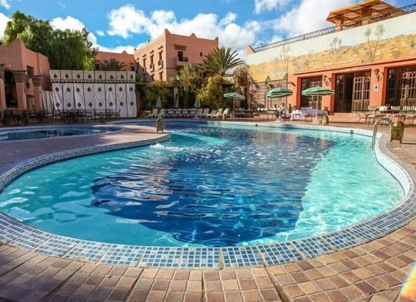 Kolam Foto