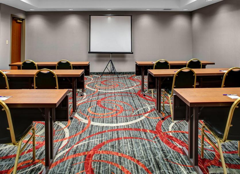 Ruang konferensi Foto