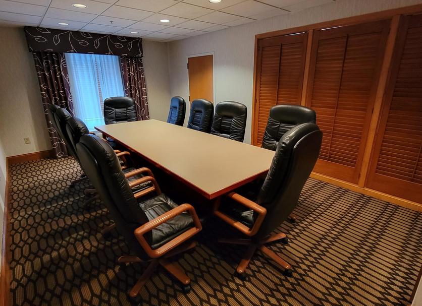 Ruang konferensi Foto