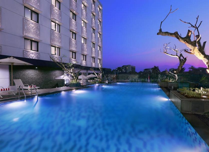 Kolam Foto