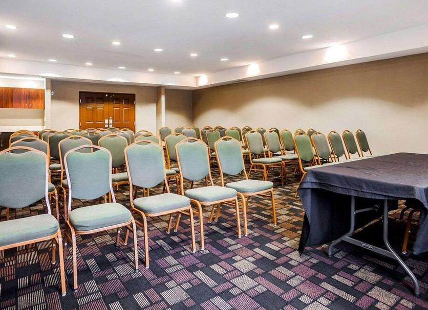 Ruang konferensi Foto