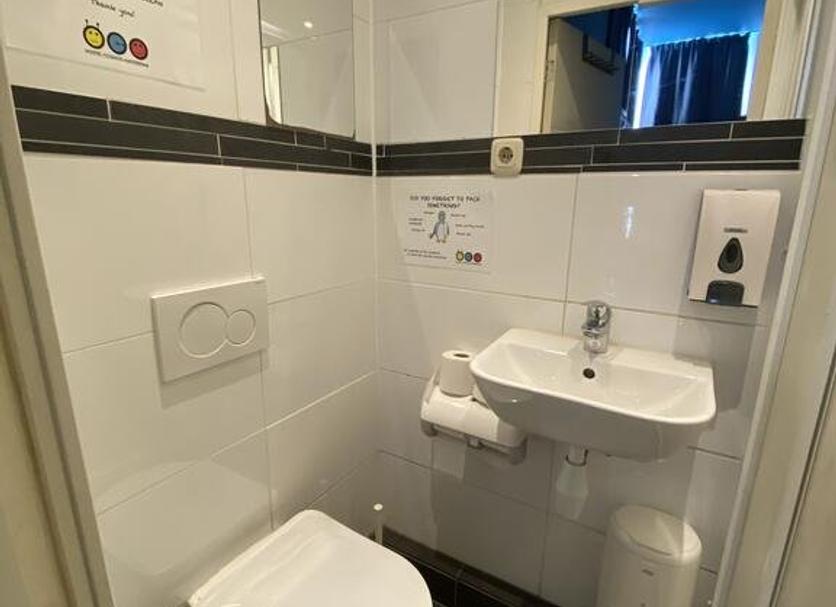 Kamar Mandi Foto
