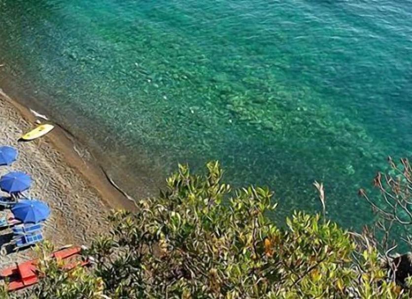 Pemandangan luar Foto