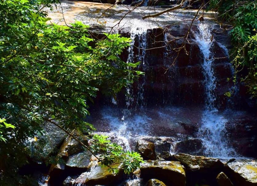 Pemandangan luar Foto