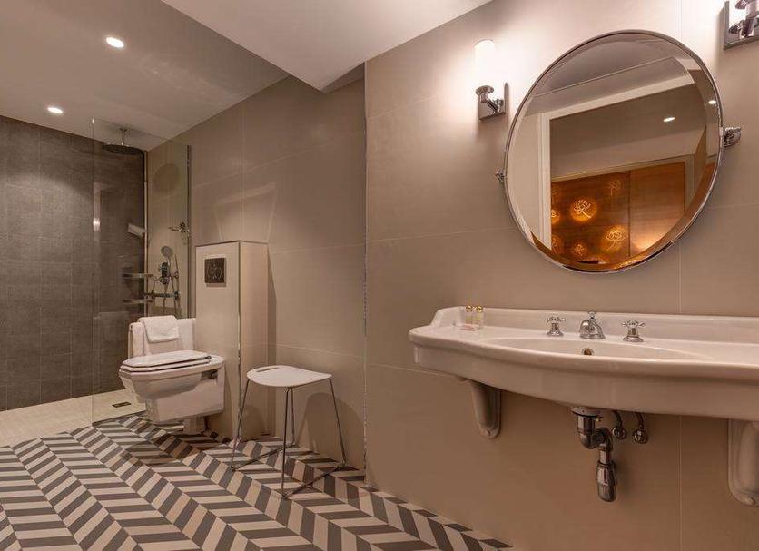 Kamar Mandi Foto