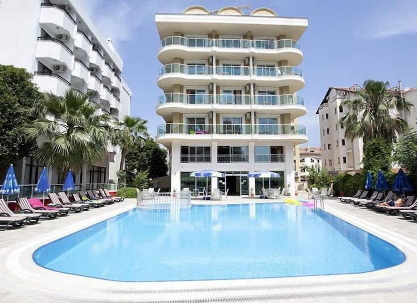 Kolam Foto