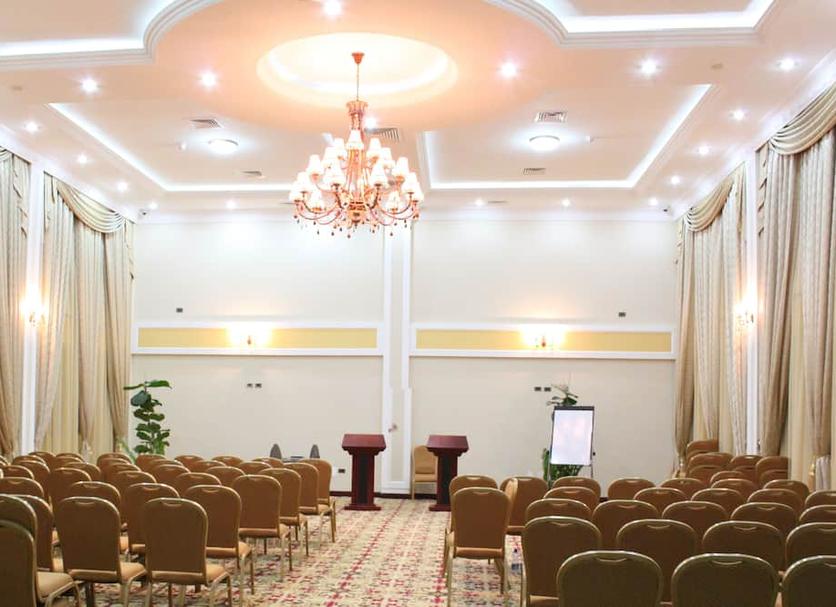 Ruang konferensi Foto
