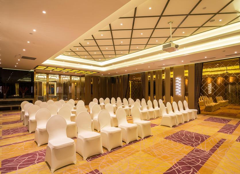 Ruang konferensi Foto