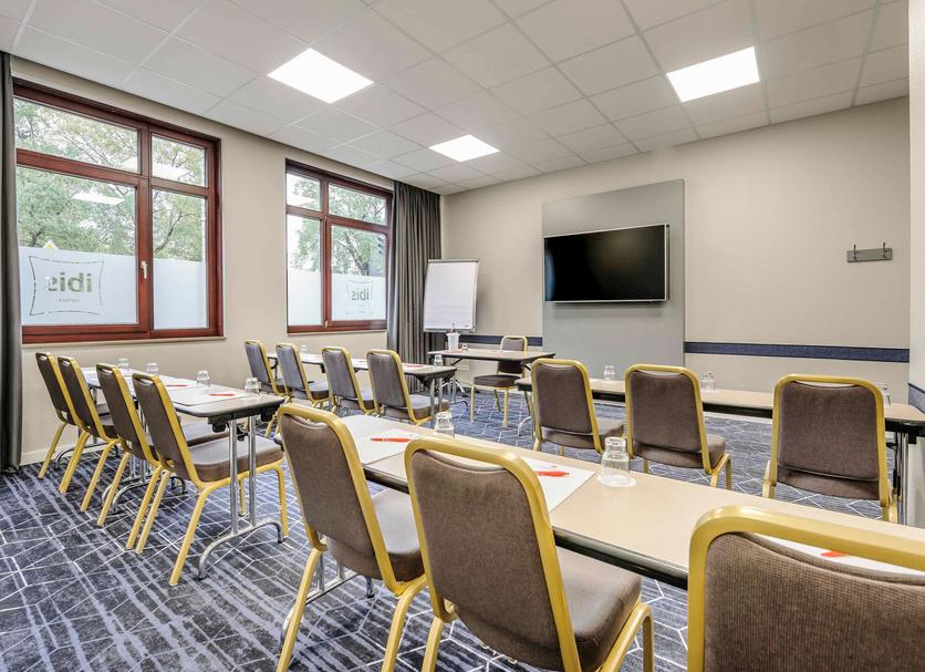 Ruang konferensi Foto