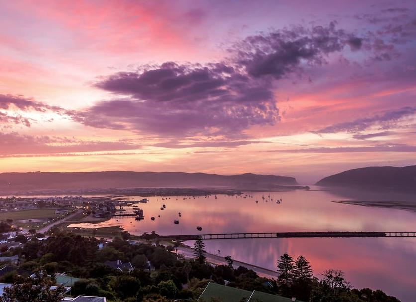 Pemandangan luar Foto