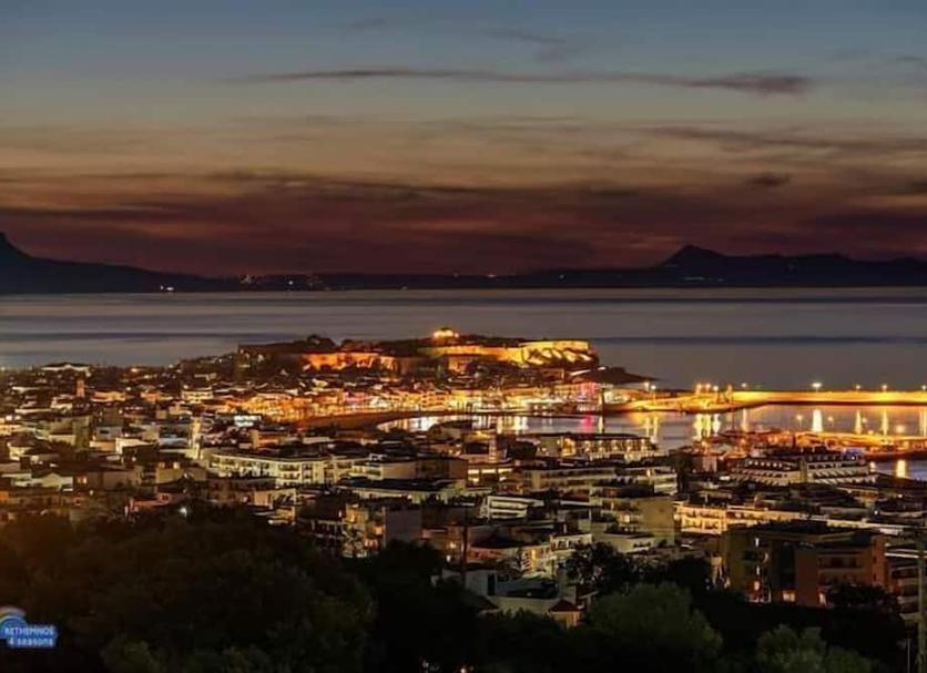 Pemandangan luar Foto