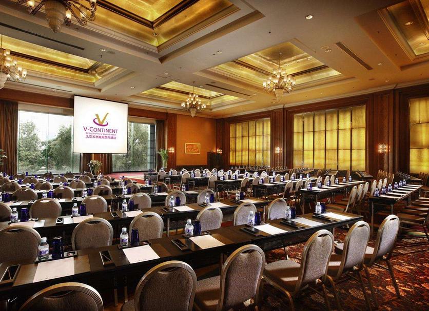 Ruang konferensi Foto