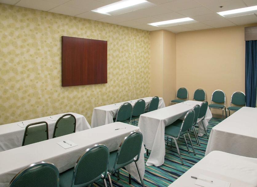 Ruang konferensi Foto