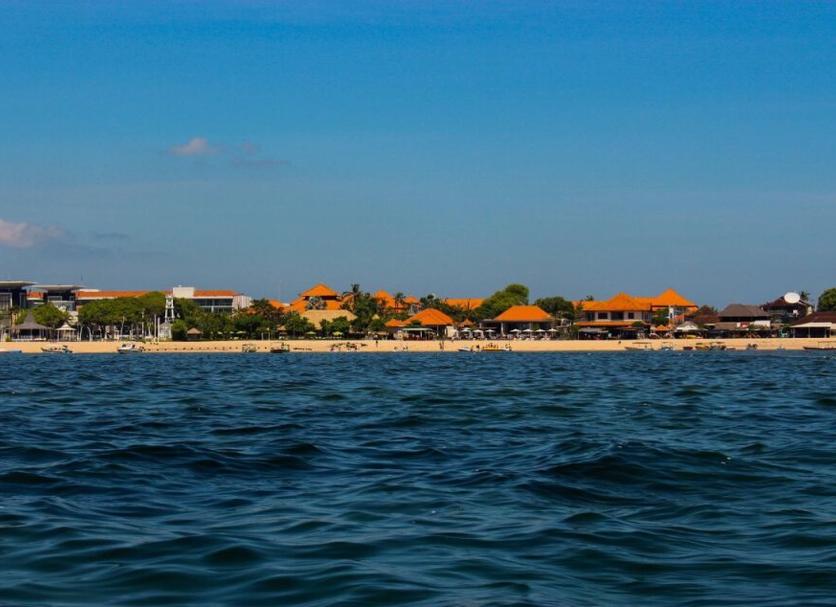 Pemandangan luar Foto
