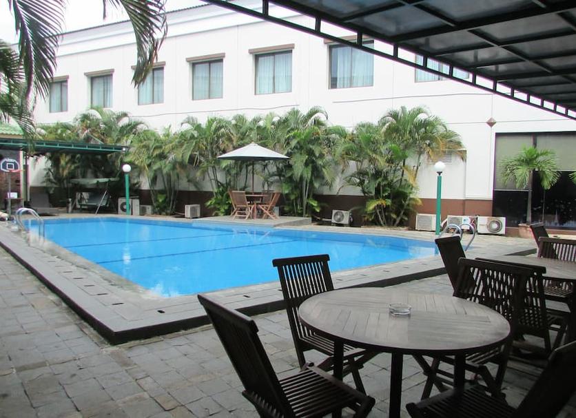 Kolam Foto