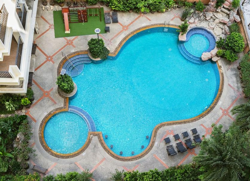 Kolam Foto