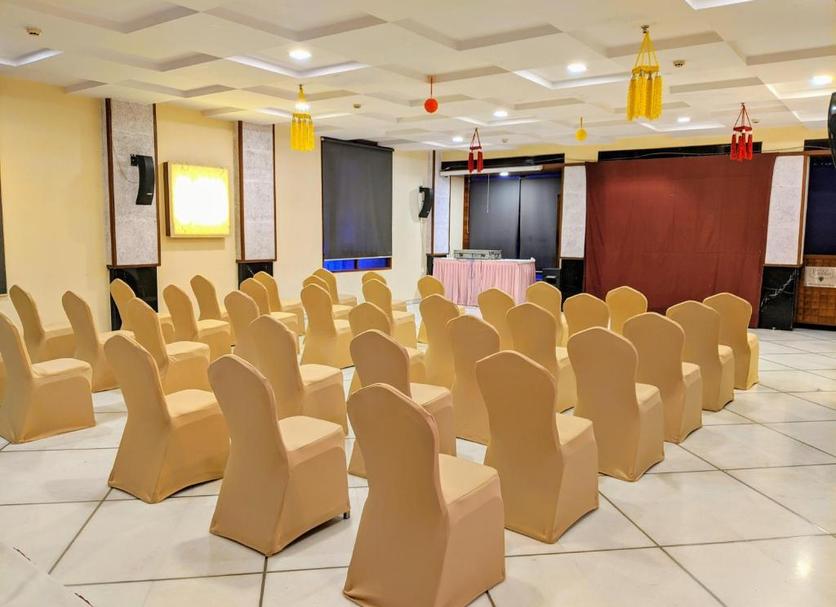Ruang konferensi Foto
