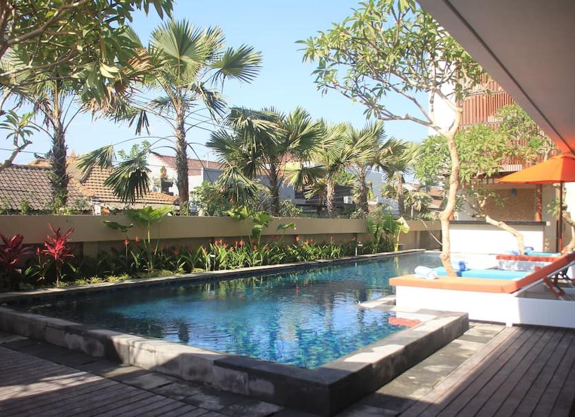 Kolam Foto