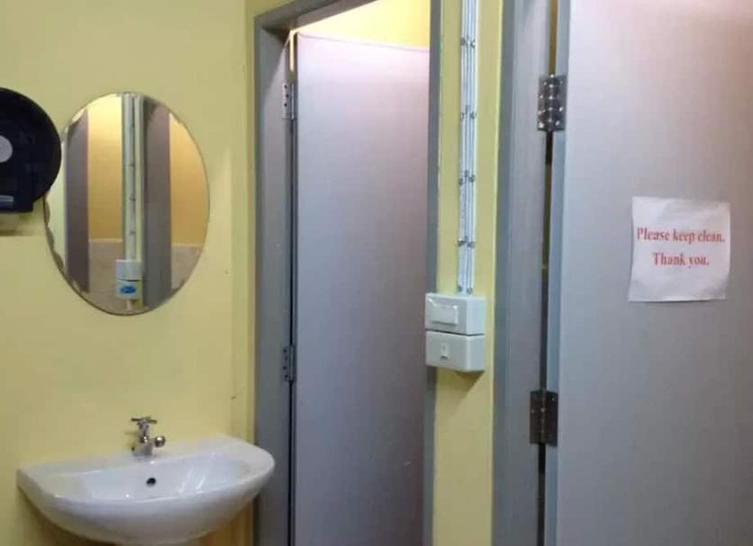 Kamar Mandi Foto