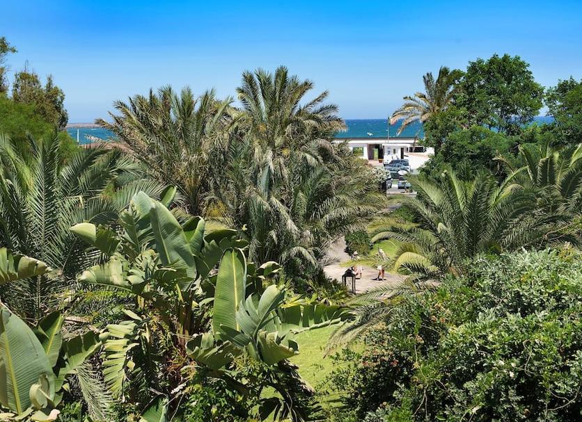 Pemandangan luar Foto