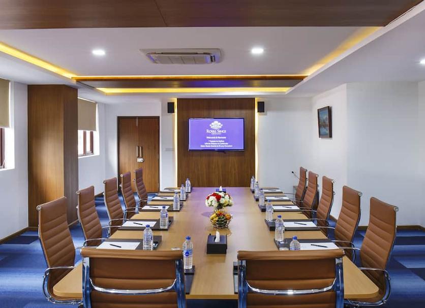 Ruang konferensi Foto