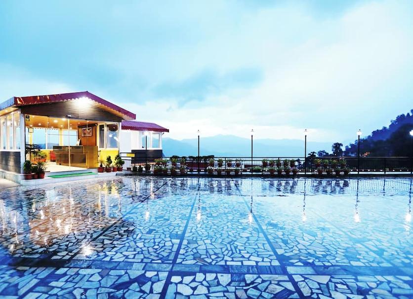 Kolam Foto