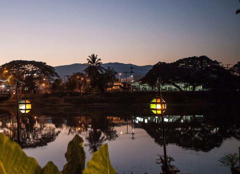 Pemandangan luar Foto