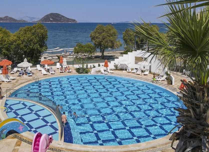 Kolam Foto