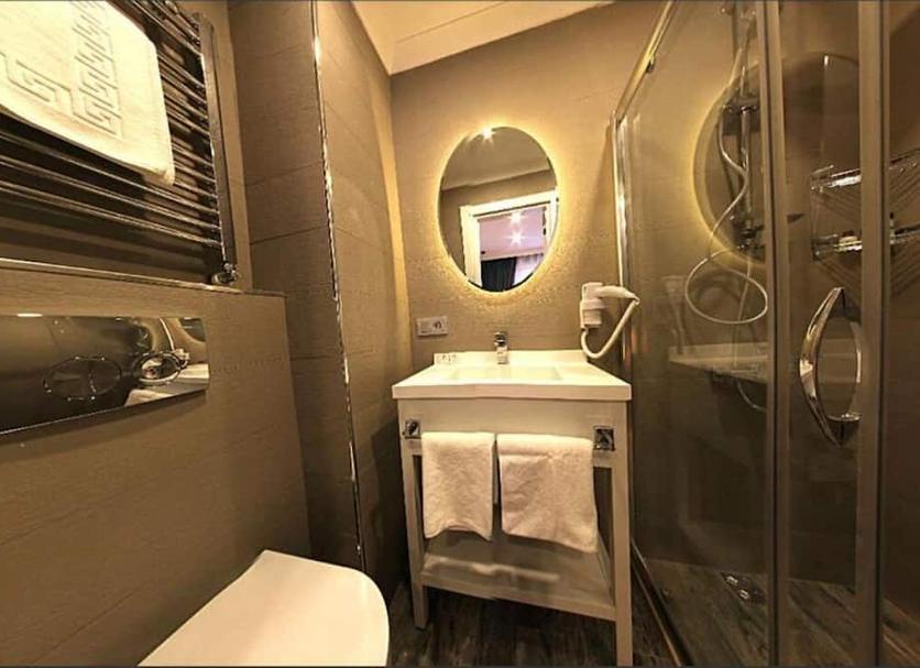 Kamar Mandi Foto