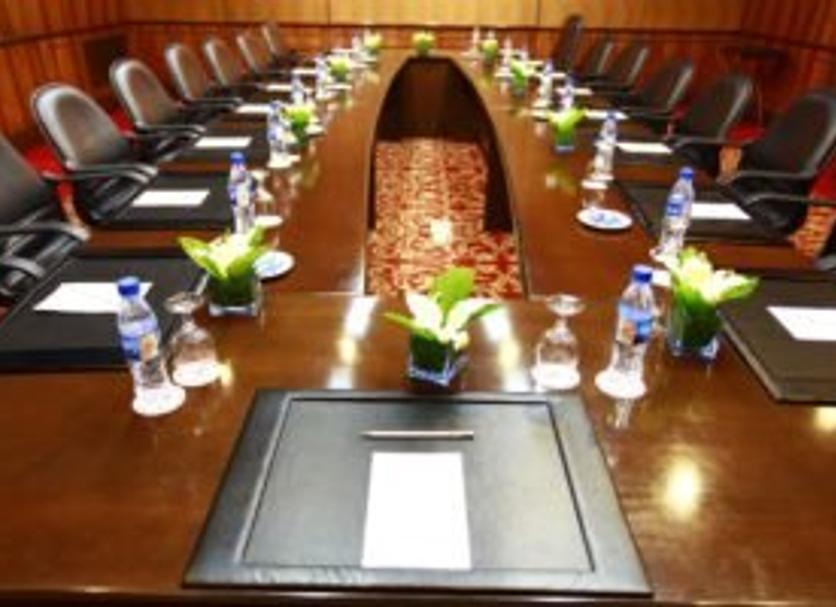Ruang konferensi Foto