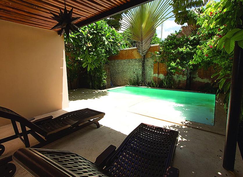 Kolam Foto