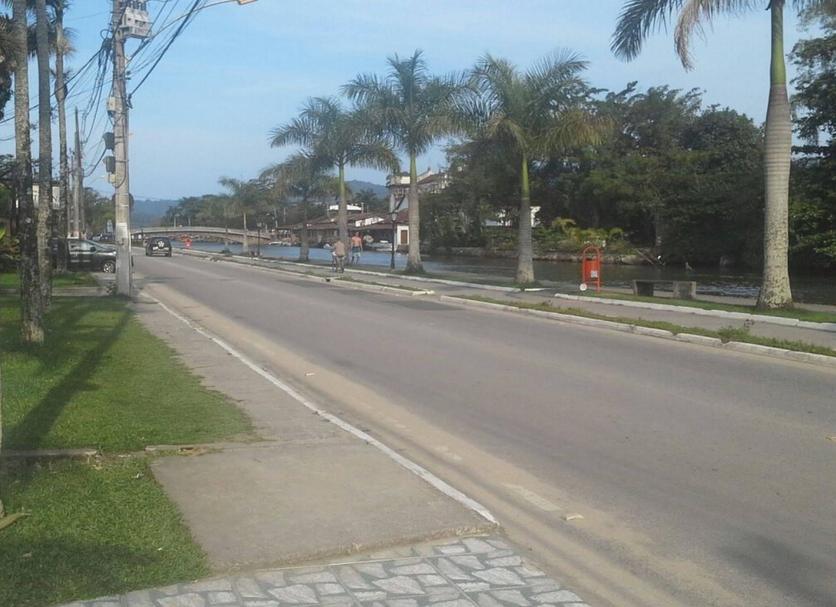 Pemandangan luar Foto
