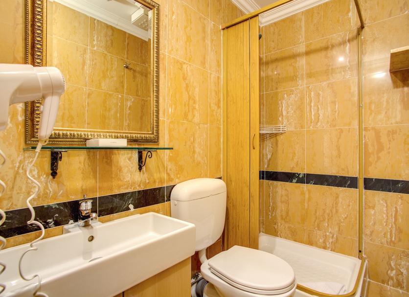Kamar Mandi Foto