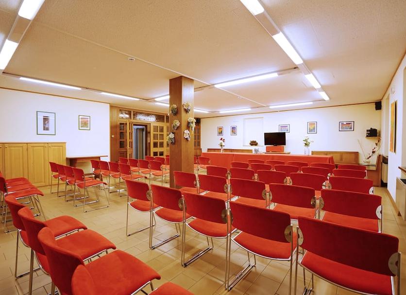 Ruang konferensi Foto