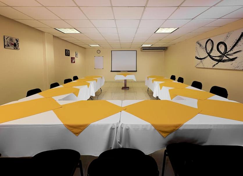 Ruang konferensi Foto