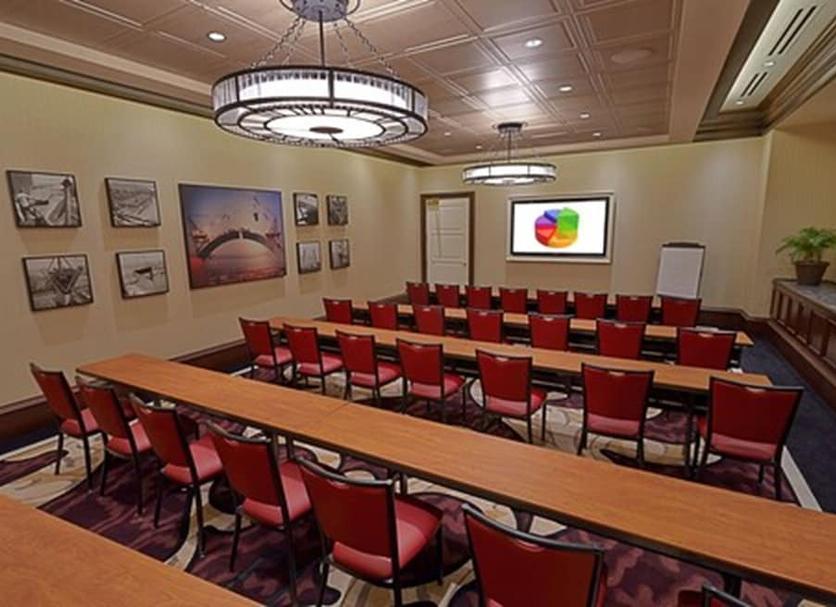 Ruang konferensi Foto
