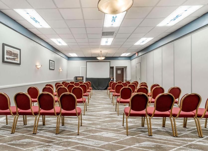 Ruang konferensi Foto