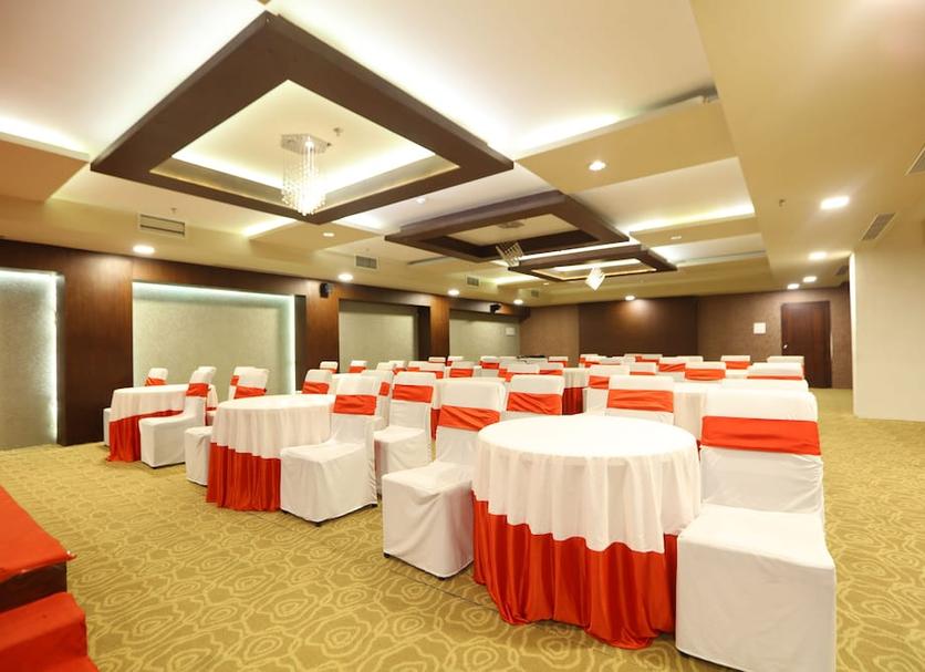 Ruang konferensi Foto