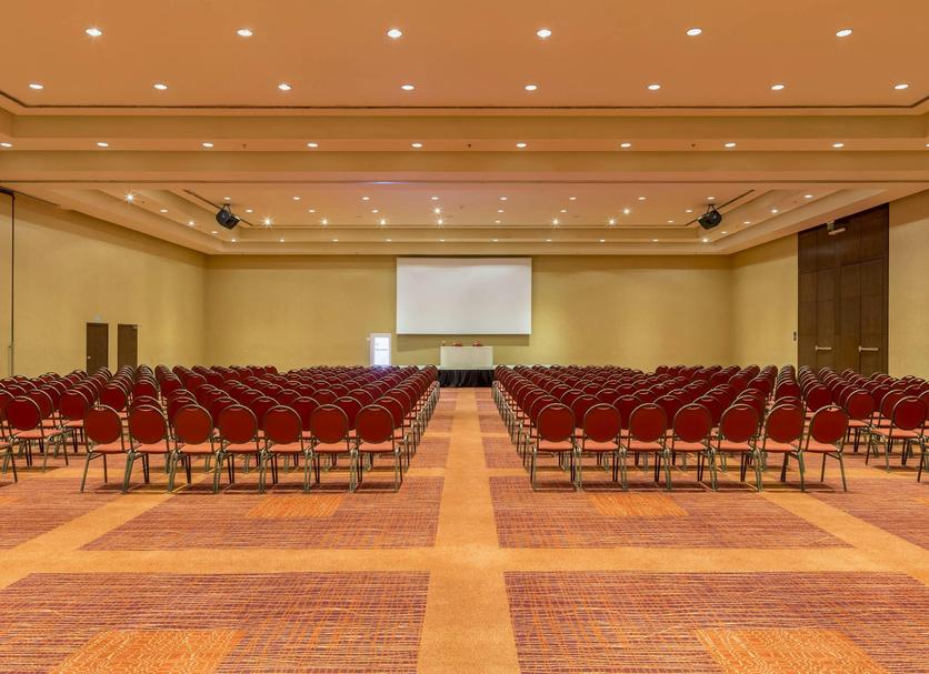 Ruang konferensi Foto