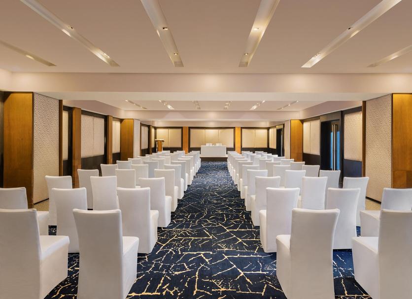 Ruang konferensi Foto