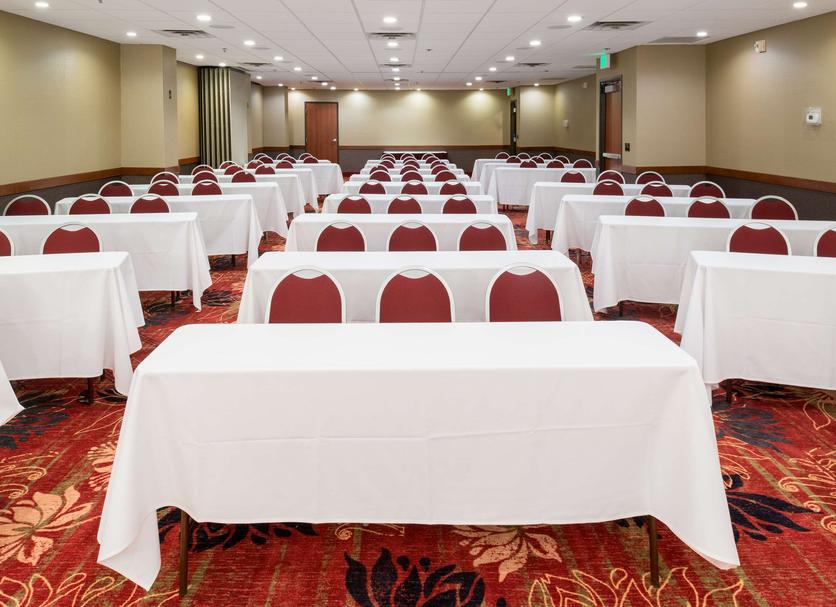 Ruang konferensi Foto