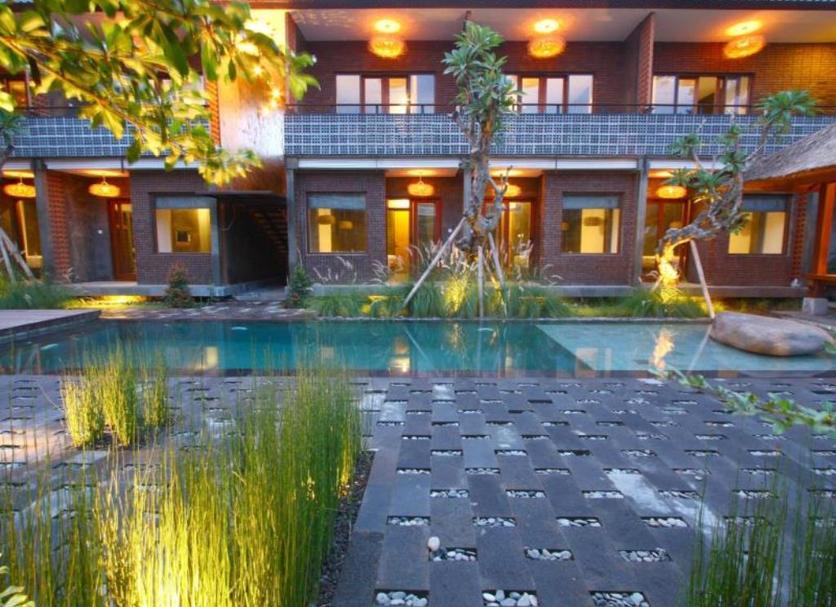 Kolam Foto