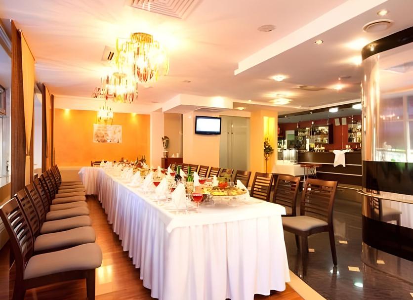 Restoran Foto