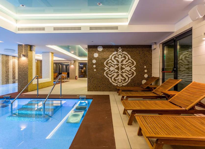 Kolam Foto
