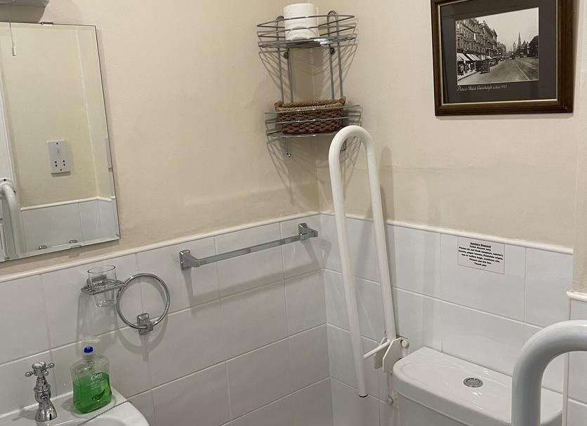 Kamar Mandi Foto