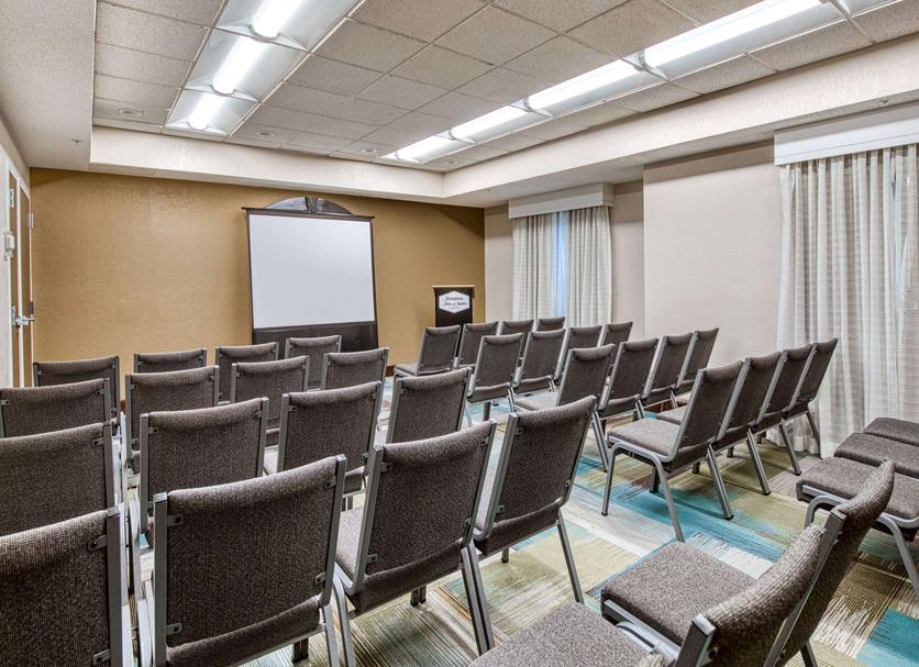Ruang konferensi Foto
