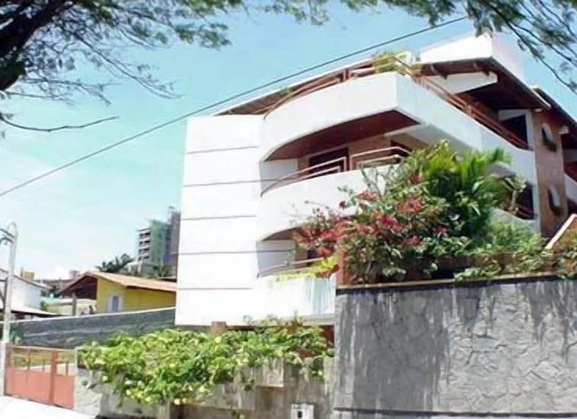 Pemandangan luar Foto