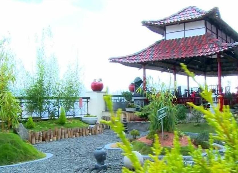 Pemandangan luar Foto