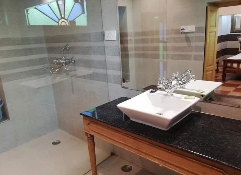 Kamar Mandi Foto