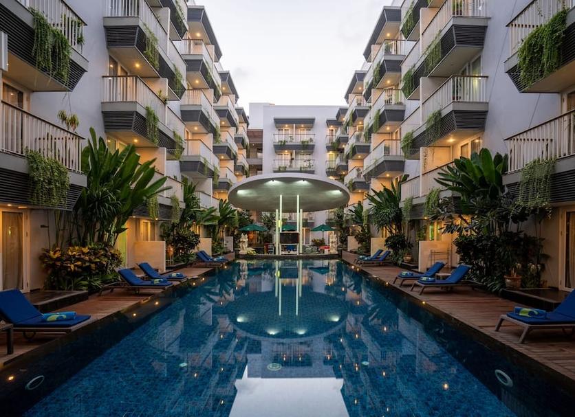 Kolam Foto